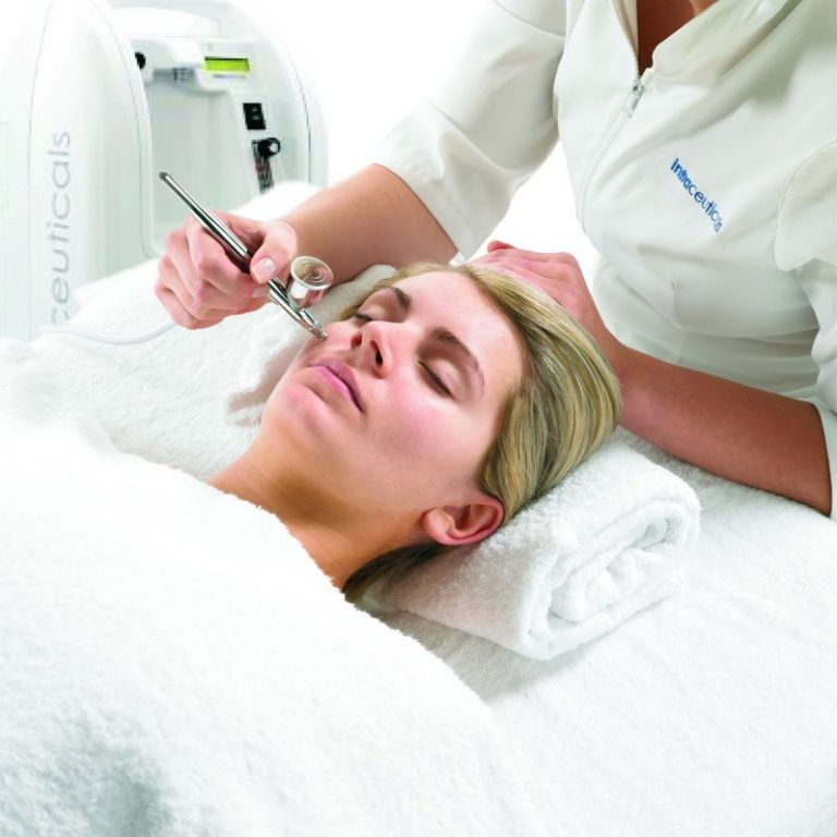 Oxygen Intraceuticals treatment